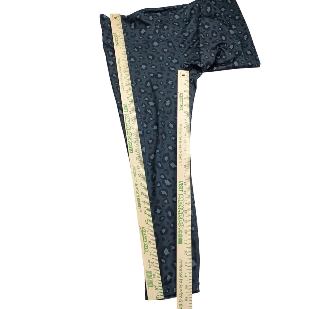 Reebok Leggings Womens XL Grey Leopard Print High Waisted Pockets - Picture 3 of 5